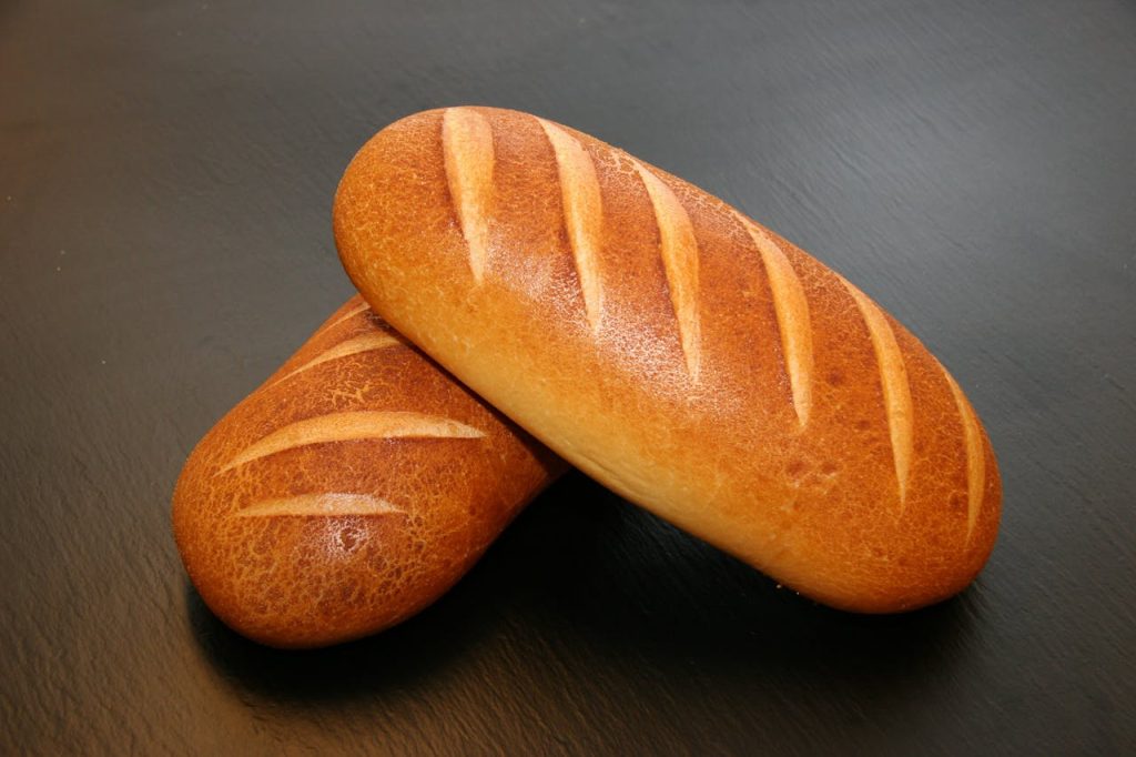 Eat Bread